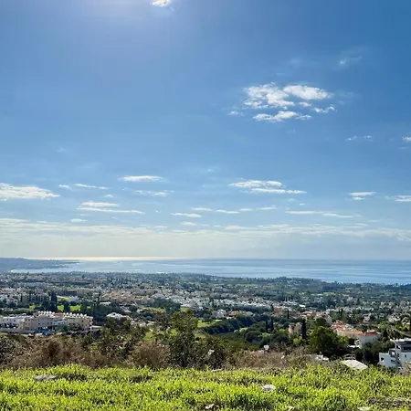 Coral Bay Hills *