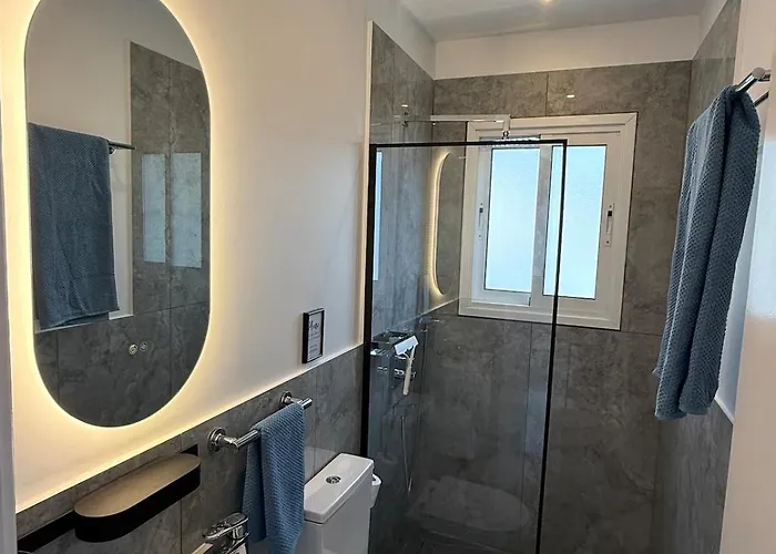 Coral Bay Hills فيلة بييا